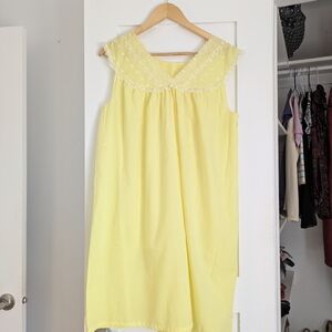 Baby yellow night gown